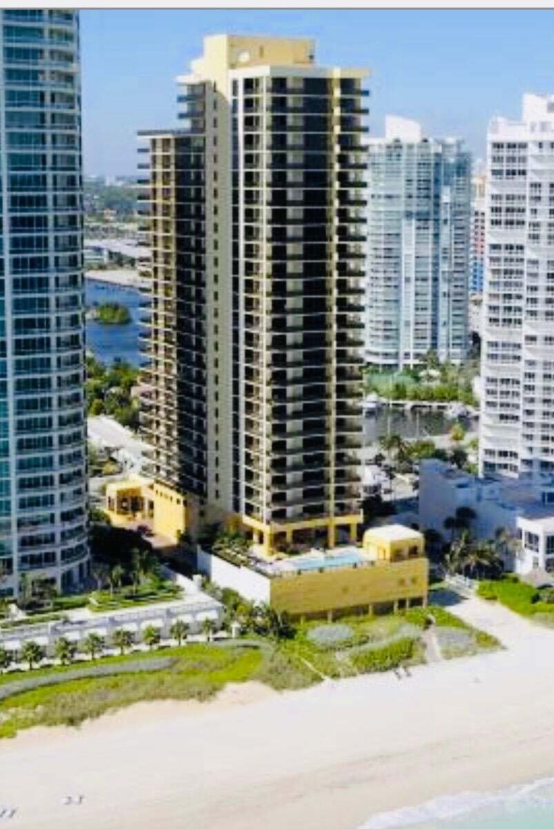 Condominio a Golden Beach, Florida, Stati Uniti 1 - 18749031