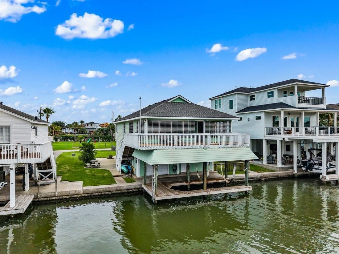 House in Galveston, Texas, United States 3 - 18784205