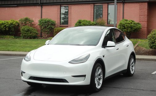 2021 Tesla Model Y Long Range Sport Utility 4D in Lynnwood, WA, United States 1