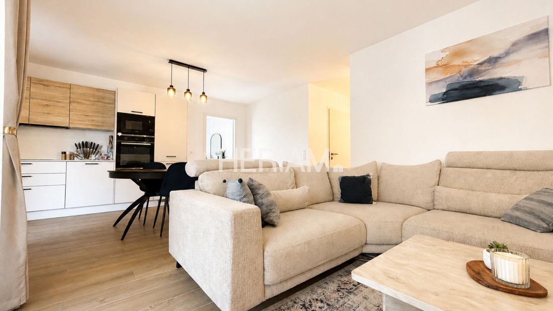 Appartement à Ornex, Auvergne-Rhône-Alpes, France 3 - 18767395