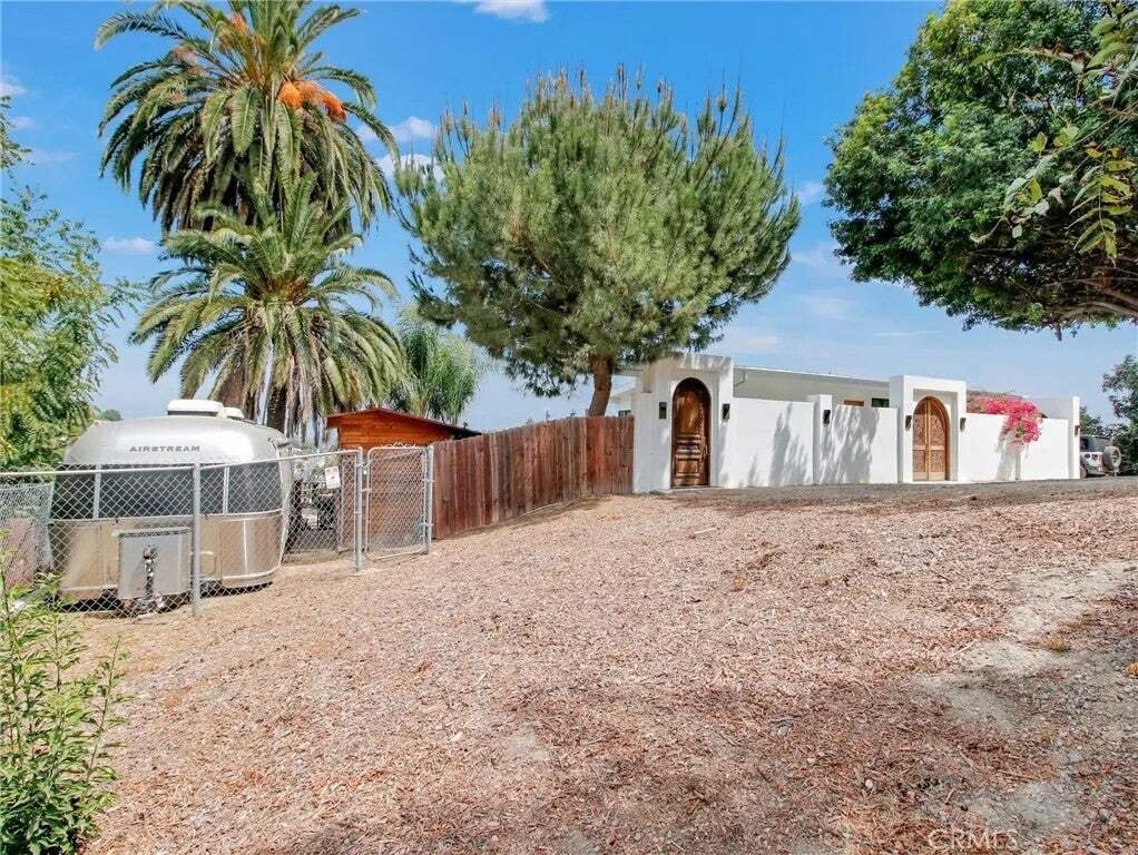 Casa en Los Ángeles, California, Estados Unidos 2 - 18783929