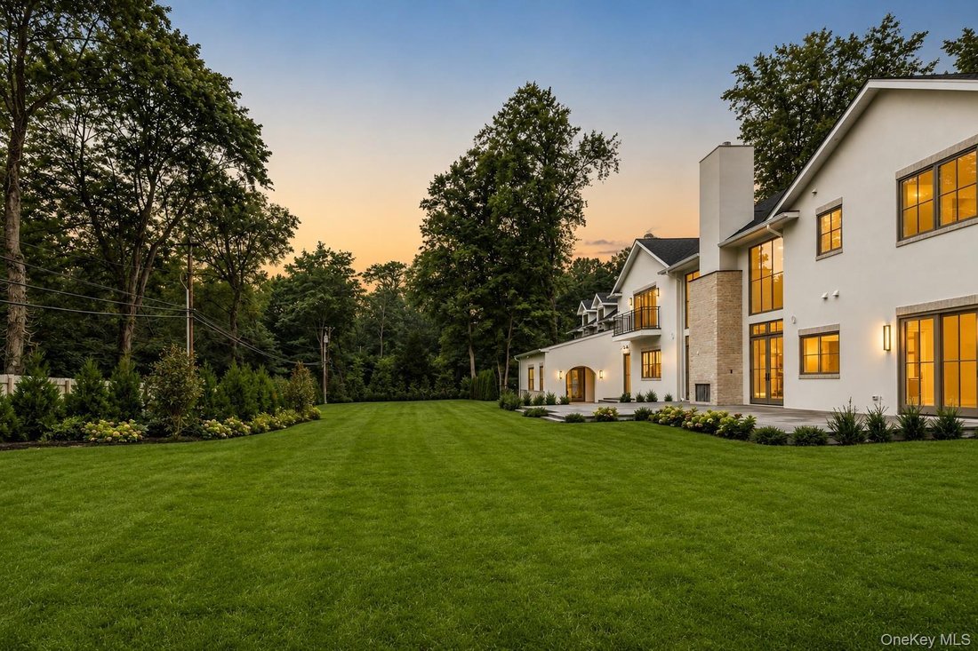 House in Port Washington, New York, United States 5 - 18786752