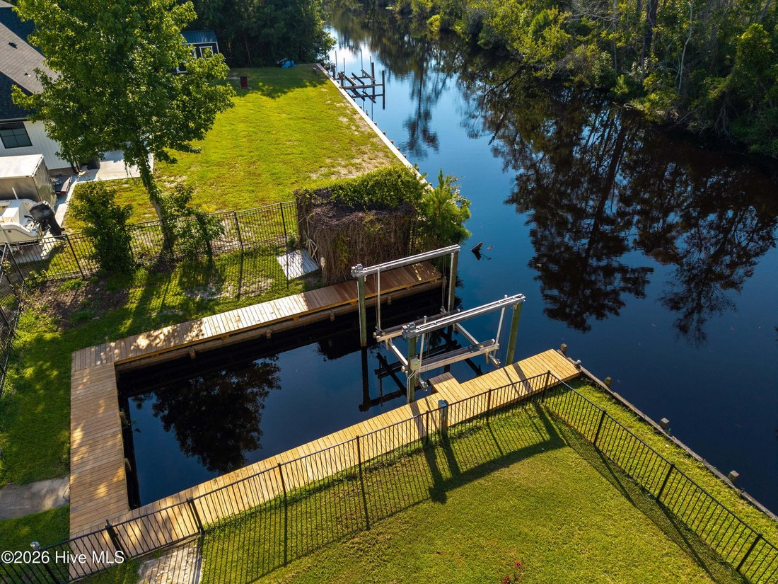 Casa a Elizabeth City, Carolina del Nord, Stati Uniti 4 - 18784112