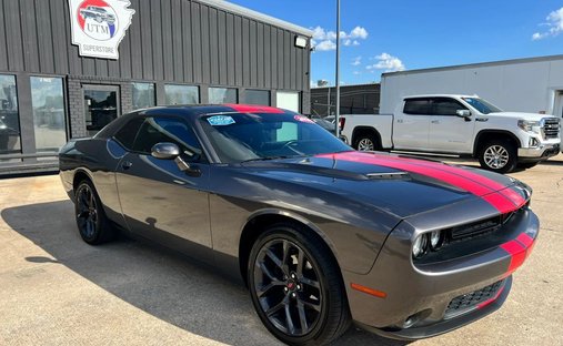 2021 Dodge Challenger SXT Coupe 2D in Springdale, AR, United States 1