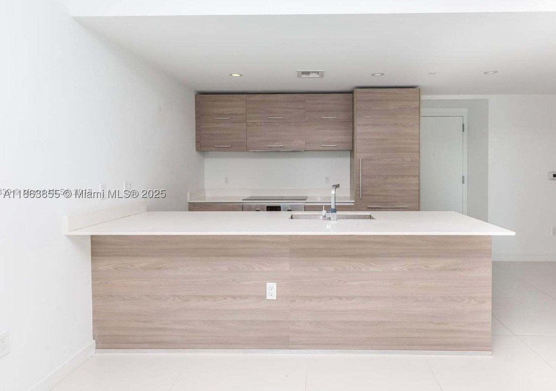 Condominio a Miami, Florida, Stati Uniti 2 - 17205689
