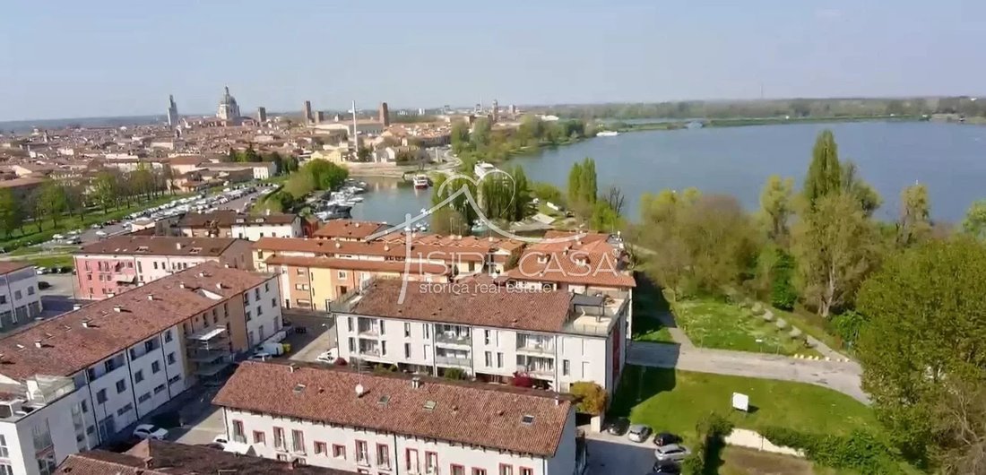 Terreno en Centro Storico, Mantua, Lombardía 1 - 18784965