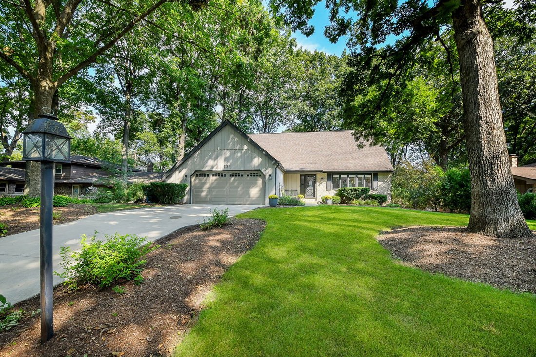 House in Bartlett, Illinois, United States 2 - 18784076
