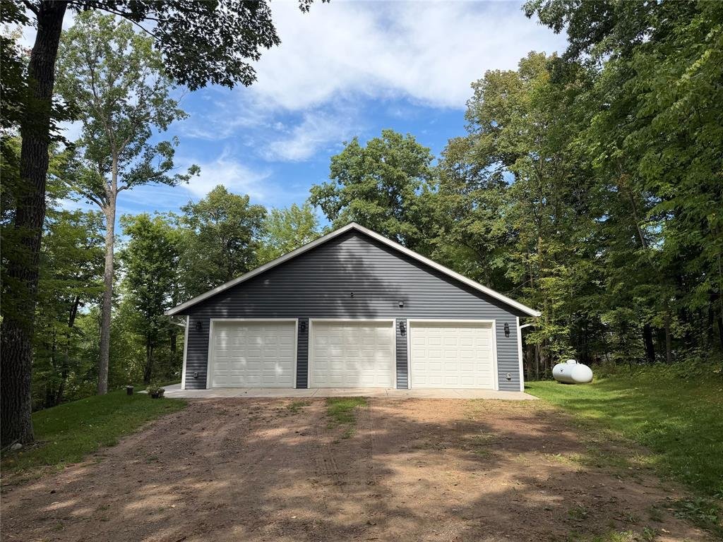 House in New Auburn, Wisconsin, United States 3 - 18785872