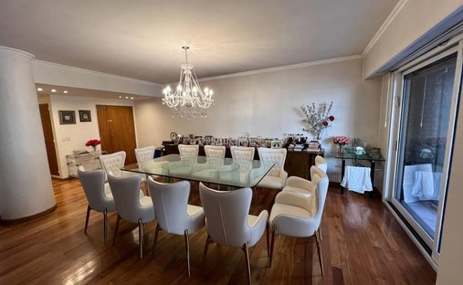 Condo in Buenos Aires, Buenos Aires, Argentina 1