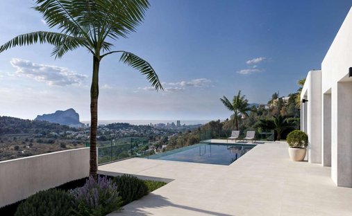 Villa en Calp / Calpe, Comunidad Valenciana, España 1