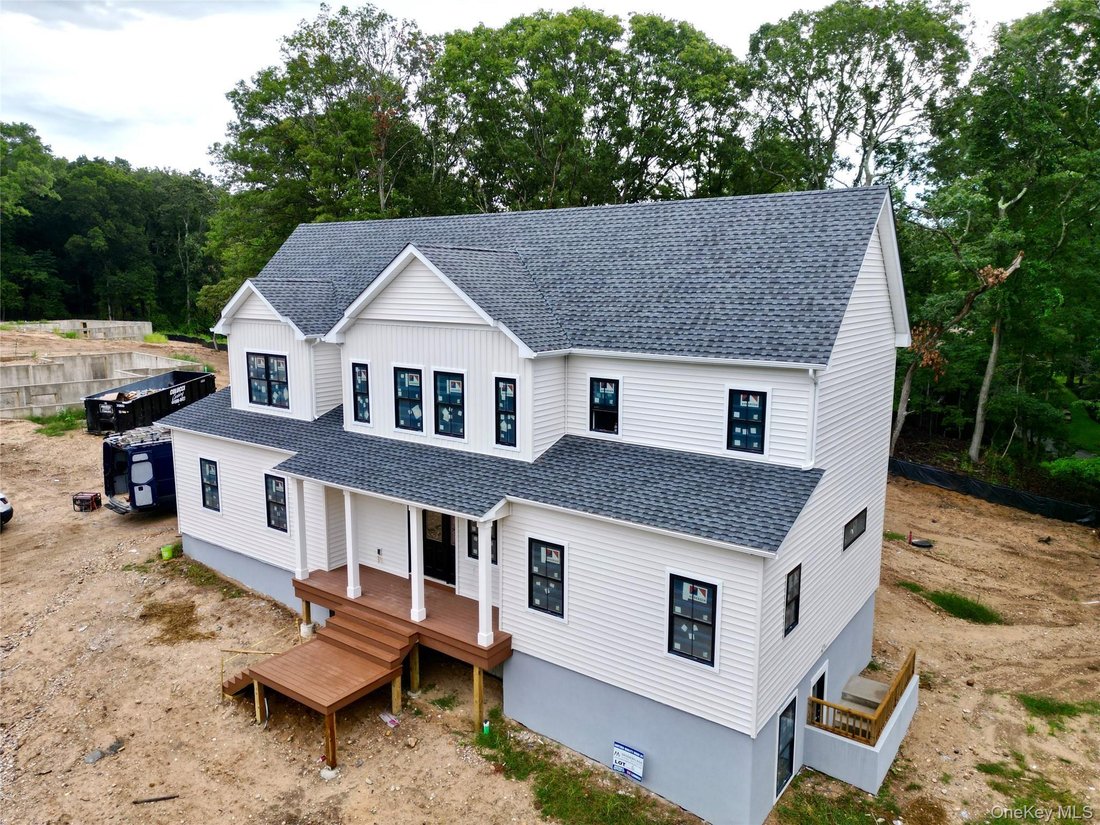 House in Port Jefferson, New York, United States 3 - 17396636