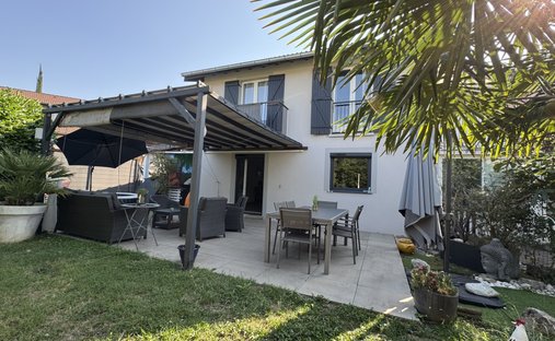 Casa a Italia-Jacotot, Aix-les-Bains, Francia 1