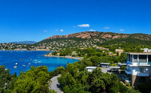 Appartement à Le Dramont-Agay-Anthéor-Le Trayas, Saint-Raphaël, France 1