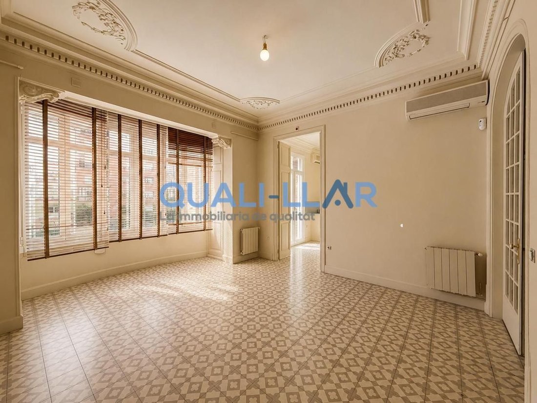 Apartment in Sarrià-Sant Gervasi, Barcelona, Spain 3 - 18787507