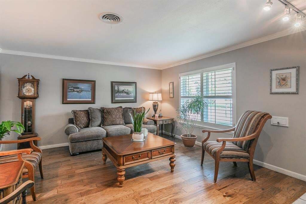 House in Fort Worth, Texas, United States 5 - 18784214