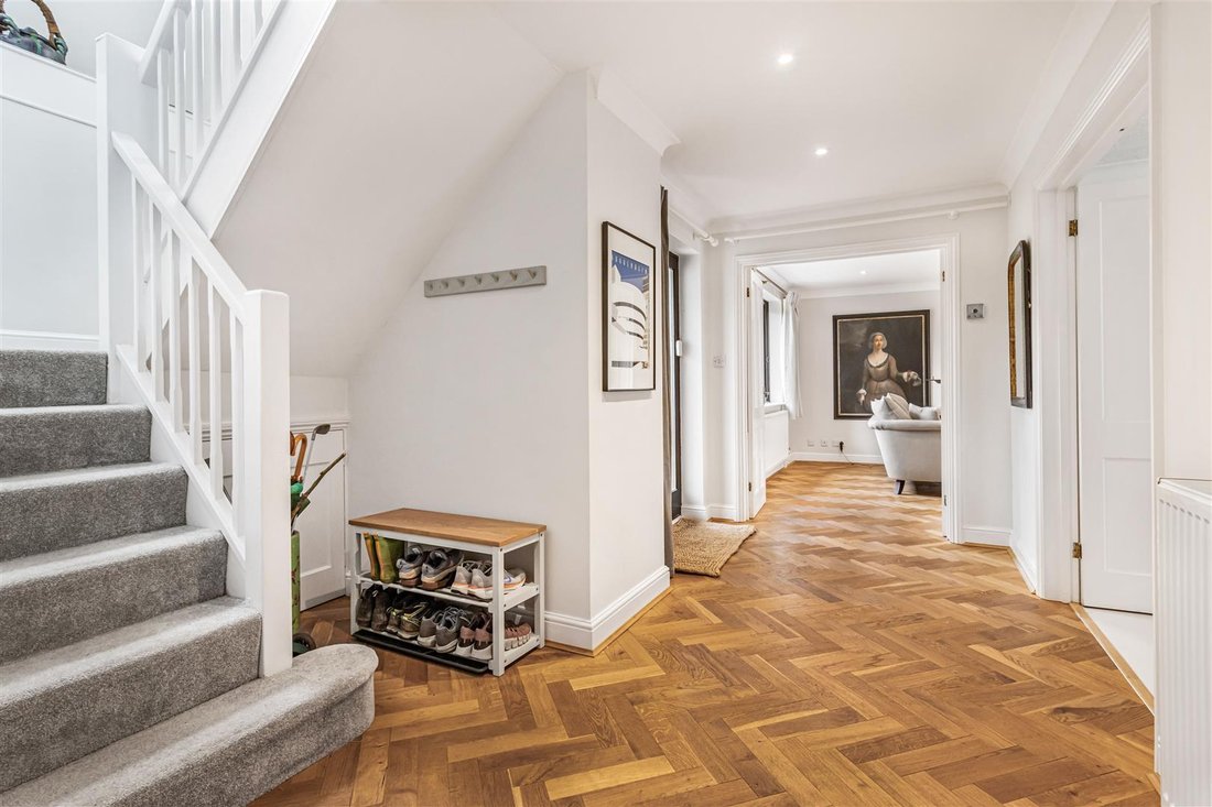 Haus in Newport, England 4 - 18784001