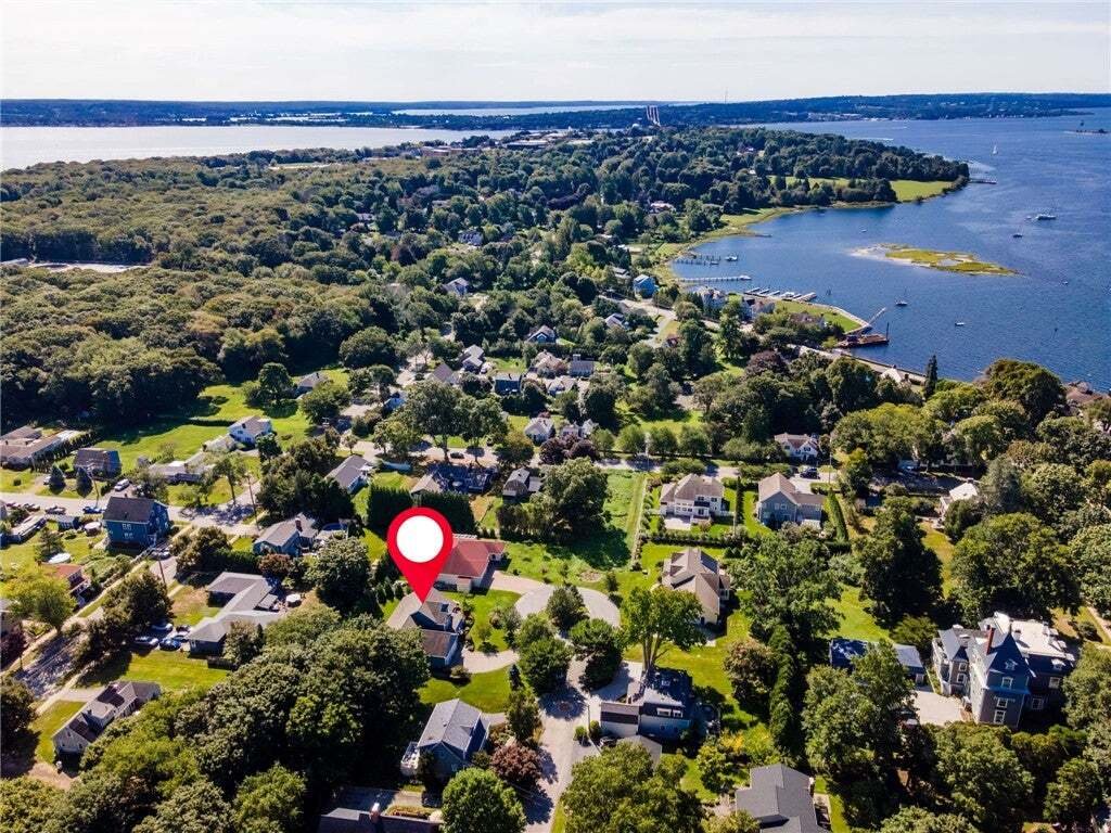 House in Bristol, Rhode Island, United States 4 - 18785875