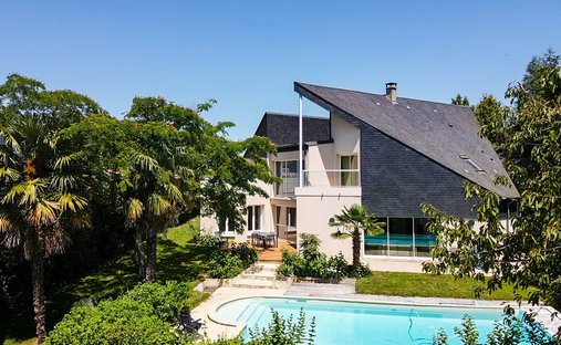 Villa a Rouillon, Paesi della Loira, Francia 1