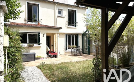 Haus in Adamville, Saint-Maur-des-Fossés, Frankreich 1
