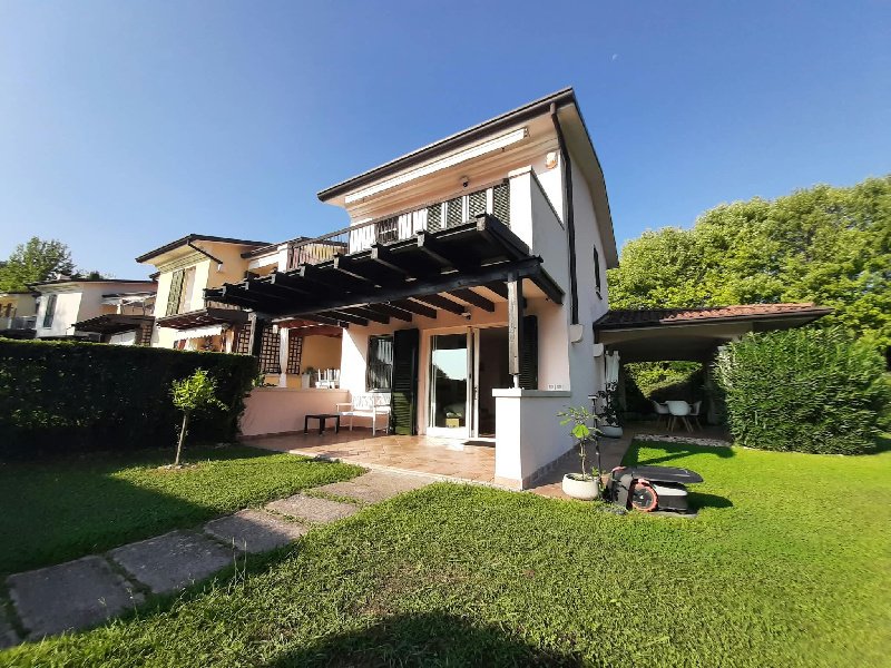 Residenza a Padenghe sul Garda, Lombardia, Italia 1 - 18786346