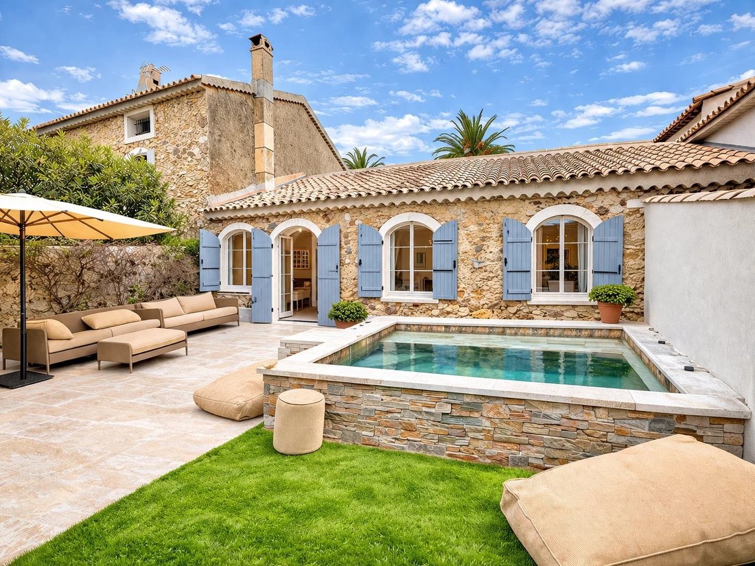 Maison à Gassin, Provence-Alpes-Côte d'Azur, France 2 - 18784653