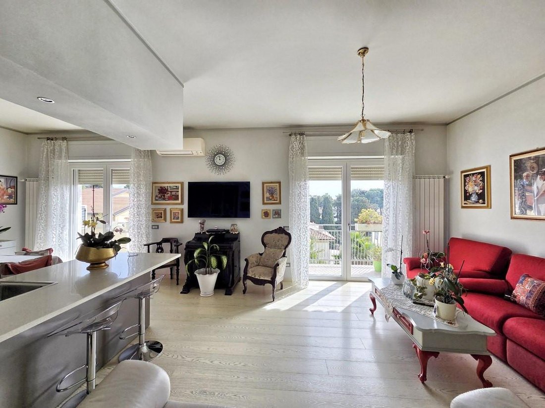 Apartment in Ronchi, Massa, Italy 3 - 18786813
