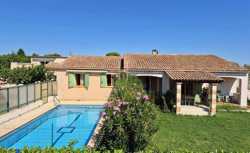 Casa en Mollégès, Provenza-Alpes-Costa Azul, Francia 1