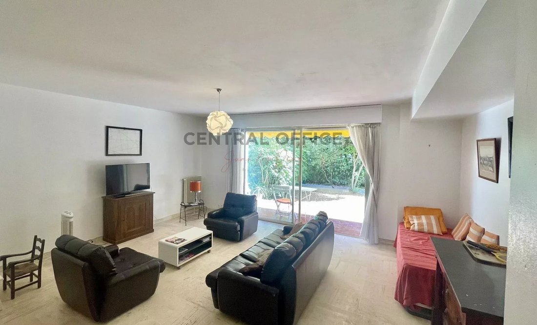 Appartement à Antibes, Provence-Alpes-Côte d'Azur, France 2 - 18785066