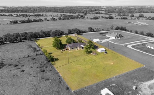 House in Sanger, Texas, United States 1