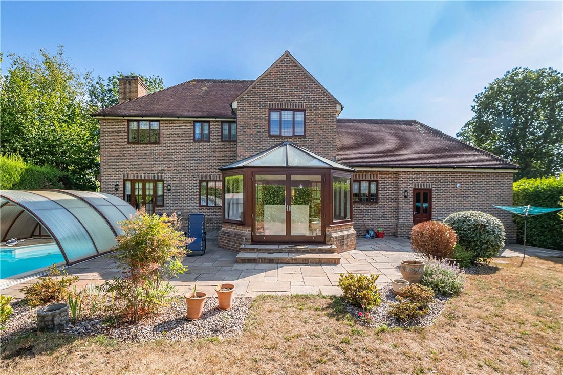 House in West Chiltington, England 3 - 18784013