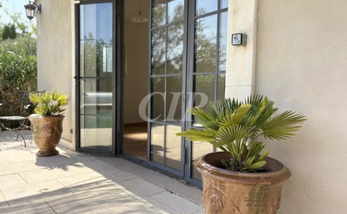 Villa in Aureille, Provence-Alpes-Côte d'Azur, Frankreich 1