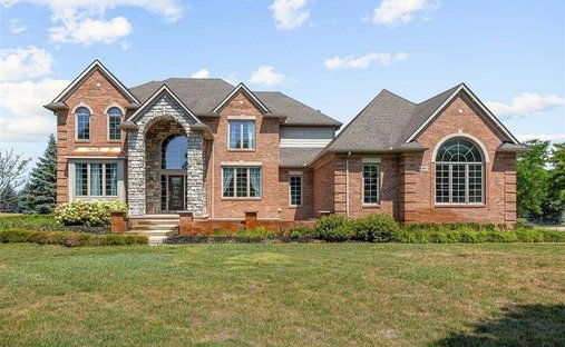 House in Novi, Michigan, United States 1