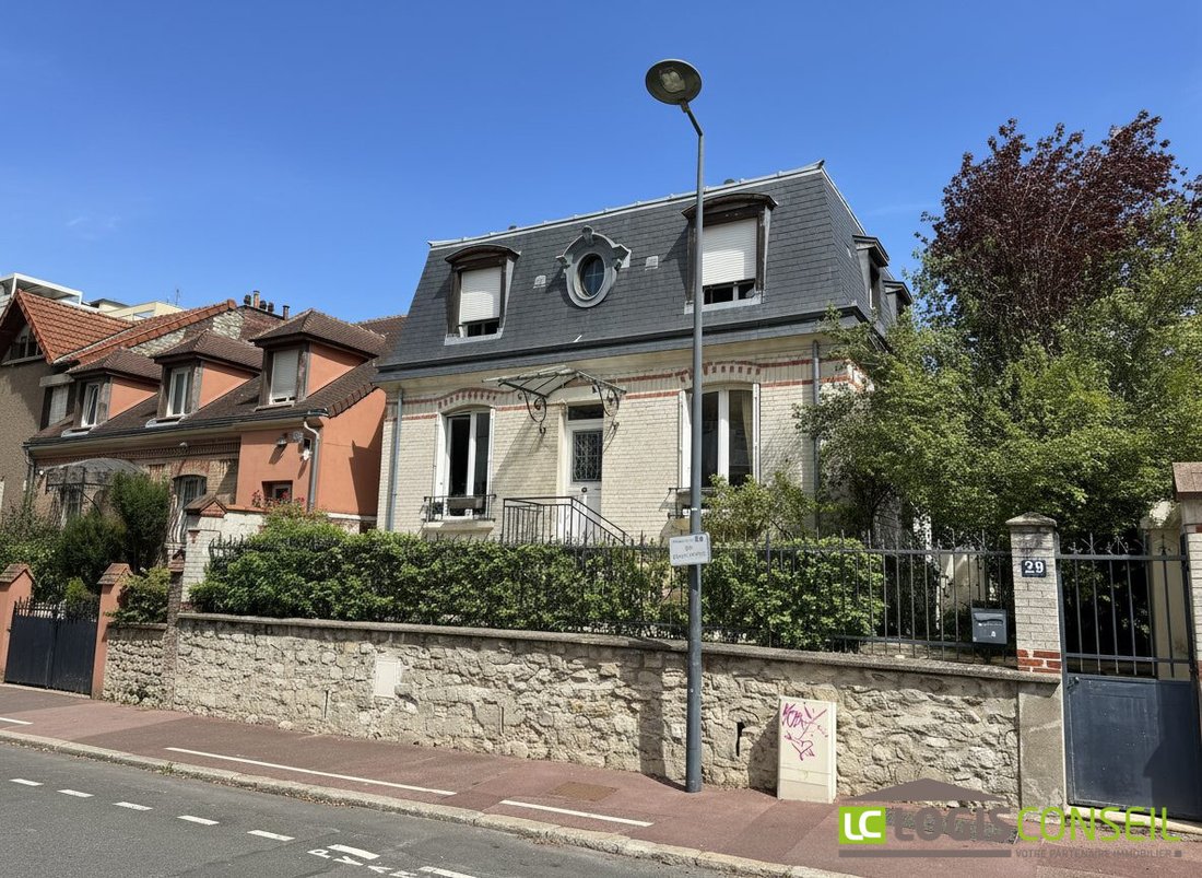 House in Parc des Expositions, Vanves, France 1 - 18789006
