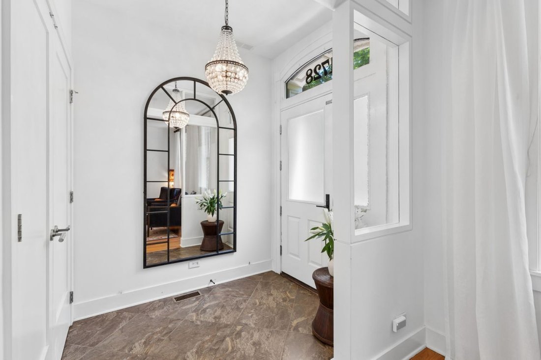House in Chicago, Illinois, United States 2 - 18788807