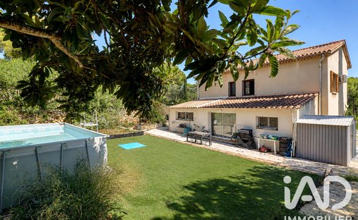 Wohnung in Bandol, Provence-Alpes-Côte d'Azur, Frankreich 1