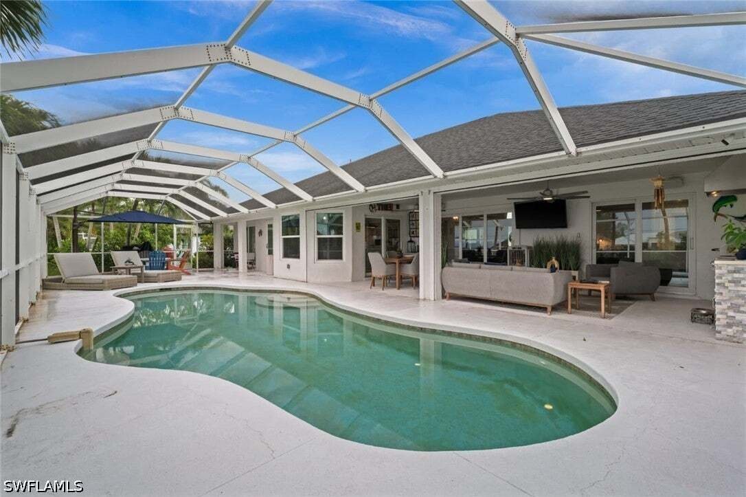 Haus in Cape Coral, Florida, Vereinigte Staaten 3 - 18786360