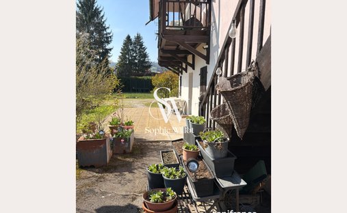 Casa a Sud, Saint-Jorioz, Francia 1