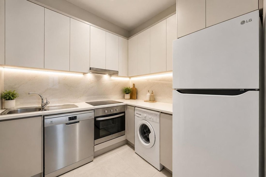 Apartment in Chamberi, Madrid, Spain 3 - 18006429