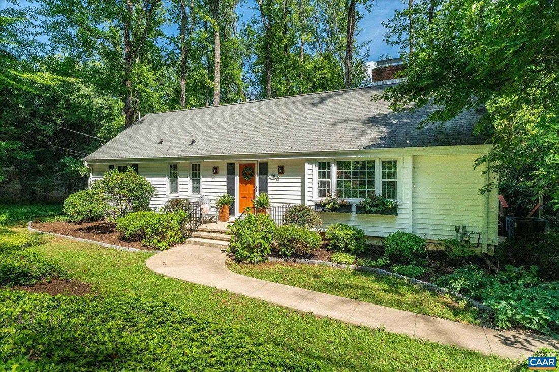 House in Charlottesville, Virginia, United States 1 - 18785828