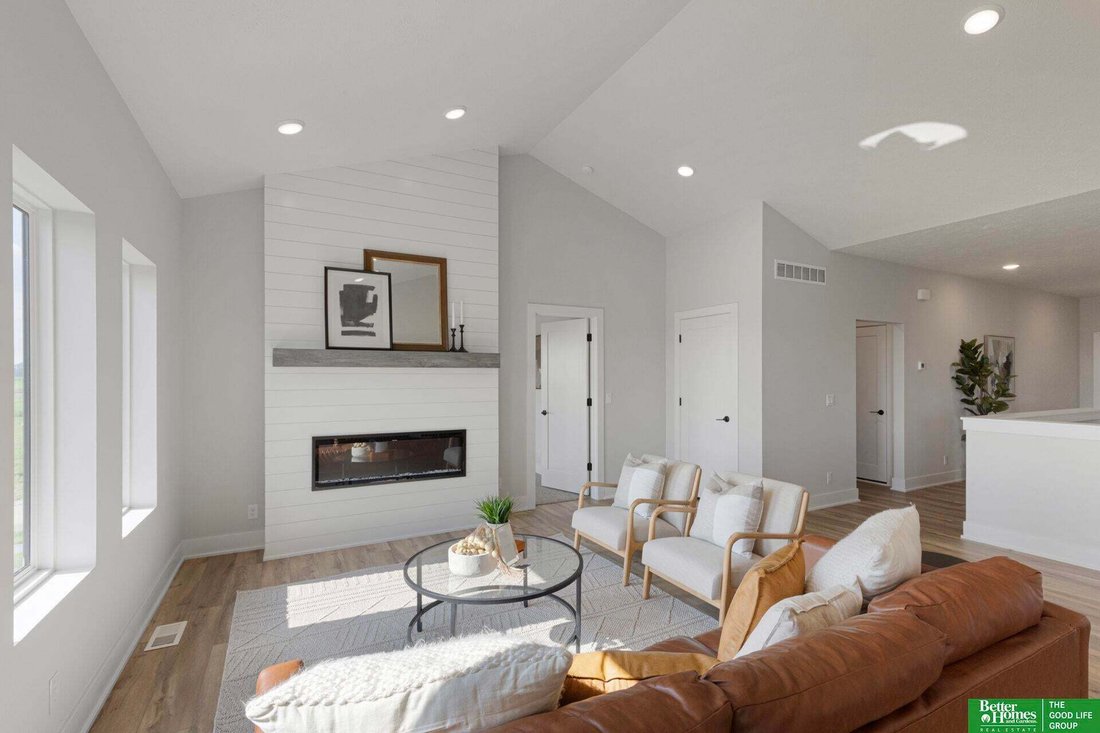 House in Papillion, Nebraska, United States 2 - 18621465