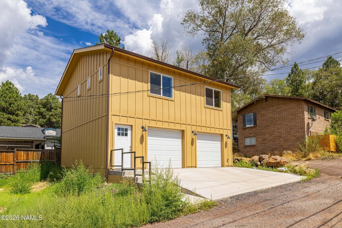 Flagstaff, Arizona, United States 5 - 18786022
