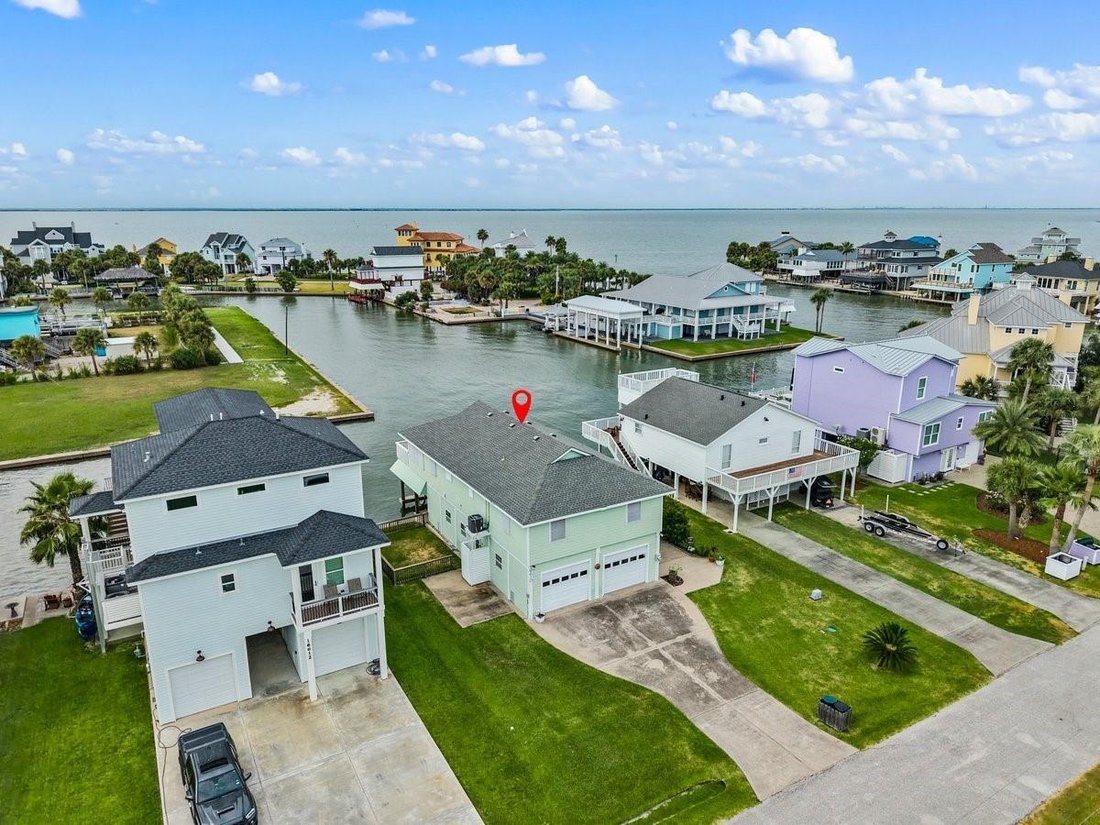 House in Galveston, Texas, United States 5 - 18784205