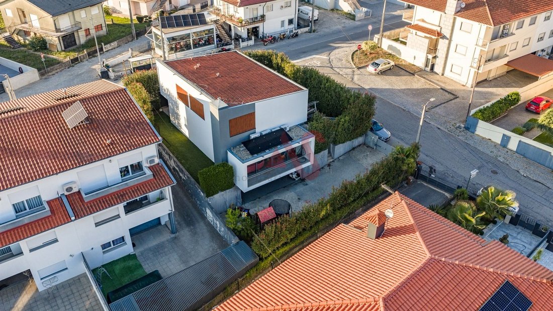 House in Prazins Santo Tirso e Corvite, Braga, Portugal 2 - 18786016