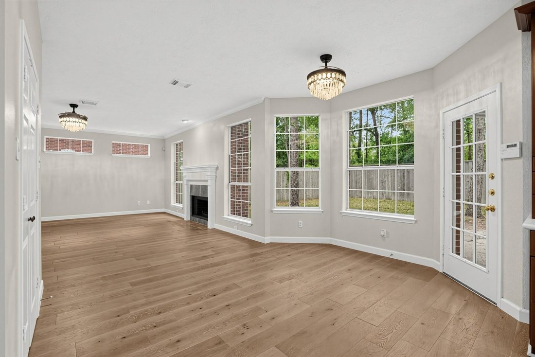 House in The Woodlands, Texas, United States 4 - 18787217