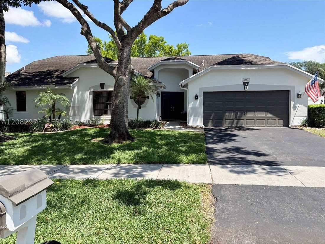 Casa en Davie, Florida, Estados Unidos 1 - 18786684