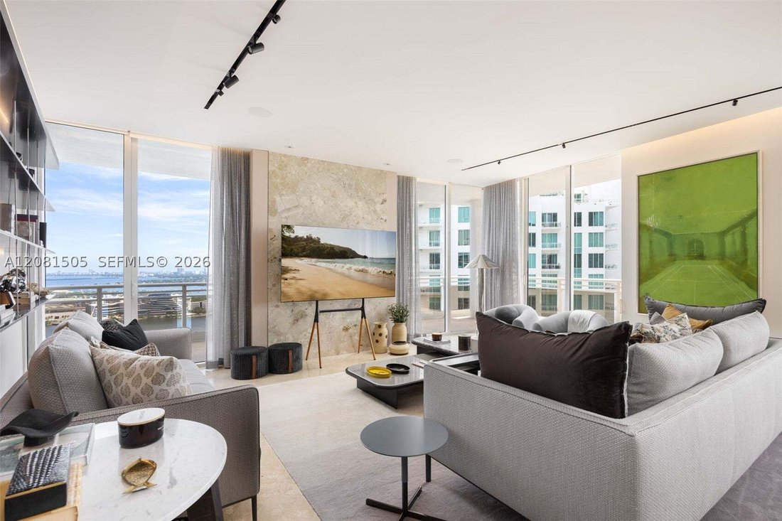 Condo in Miami, Florida, United States 4 - 18784124