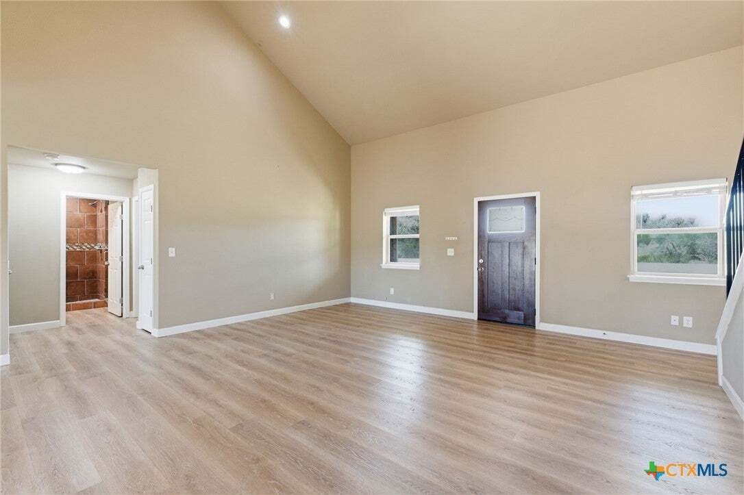House in Kingsbury, Texas, United States 5 - 18786035