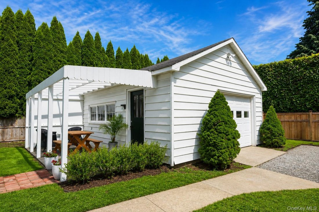 House in Remsenburg-Speonk, New York, United States 4 - 17693663