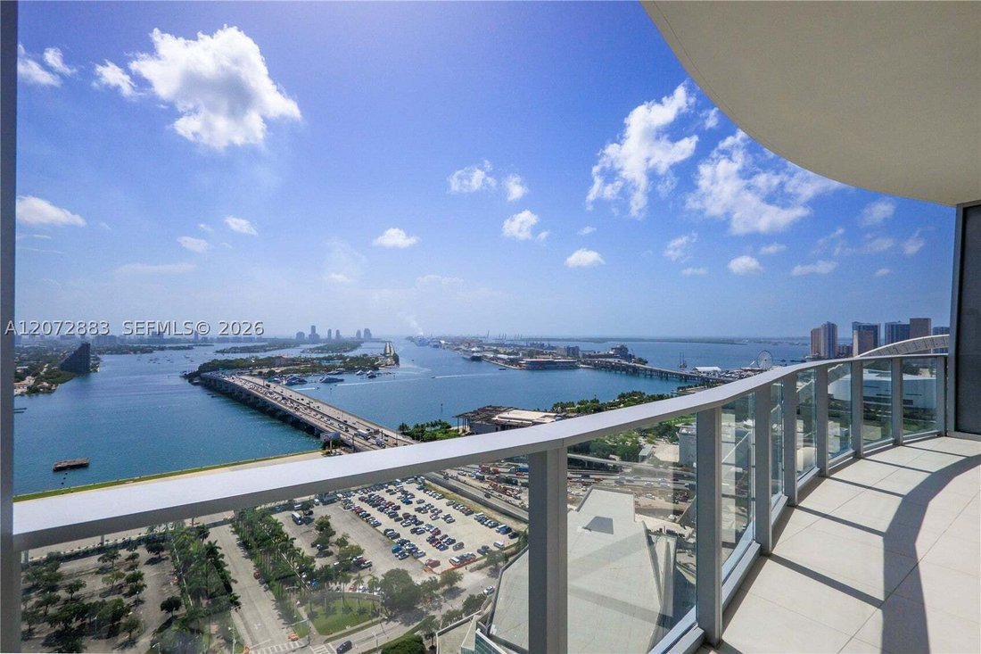 Condo in Miami, Florida, United States 1 - 18786717