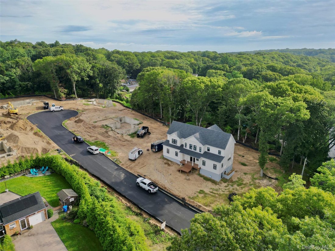 House in Port Jefferson, New York, United States 2 - 17396636